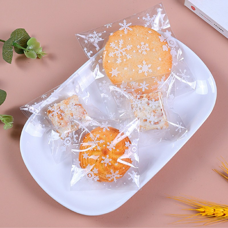 100 pcs Christmas Cellophane Candy Bag Biscuit Cookie Gift Bags - Snowflake 7x7cm