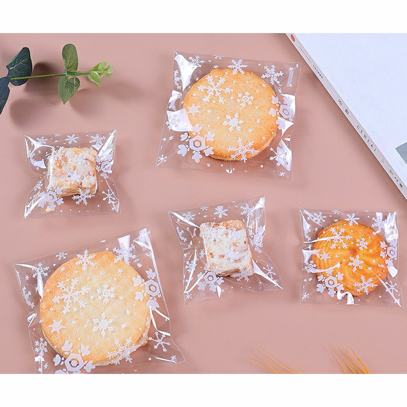 100 pcs Christmas Cellophane Candy Bag Biscuit Cookie Gift Bags - Snowflake 7x7cm