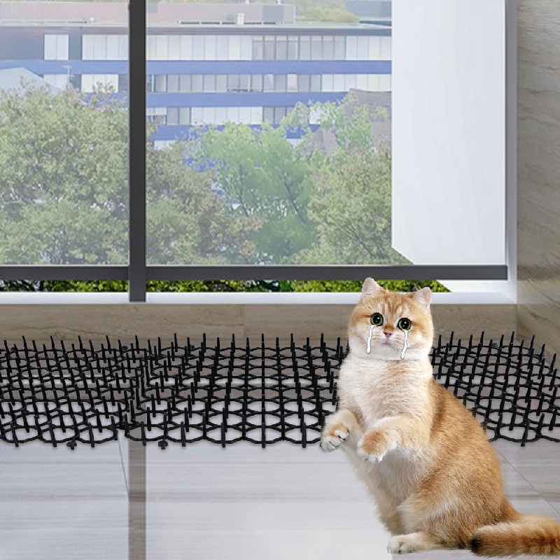 12pcs Cat Scat Mat Animal Deterrent Mat with Spikes Prickle Strip Dig Stopper