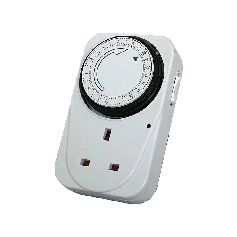 24 Hour Electric Mains Plug In Timer Switch Time Clock Socket UK 3 Pin Adapter
