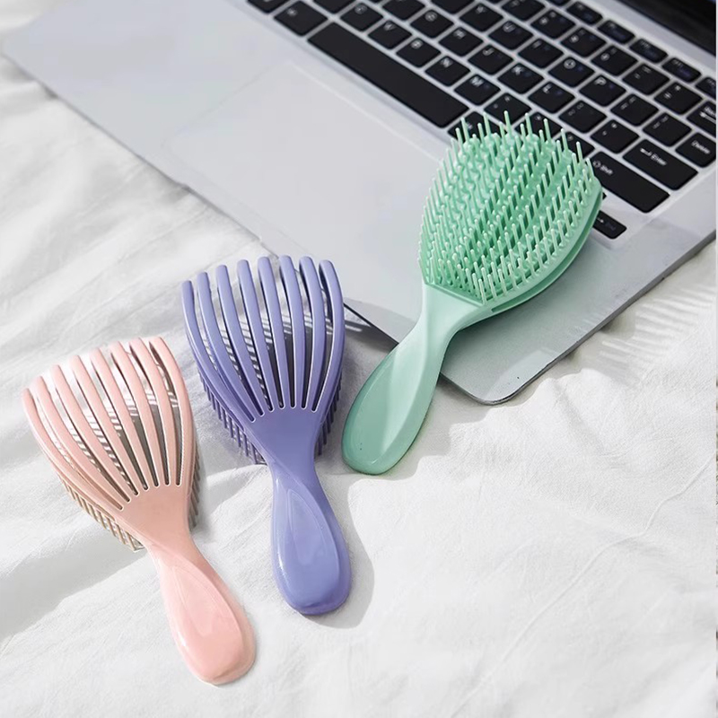 Detangling Hair Brush Wet/Dry Brush Shell Shaped for Women Salon - Random Sent