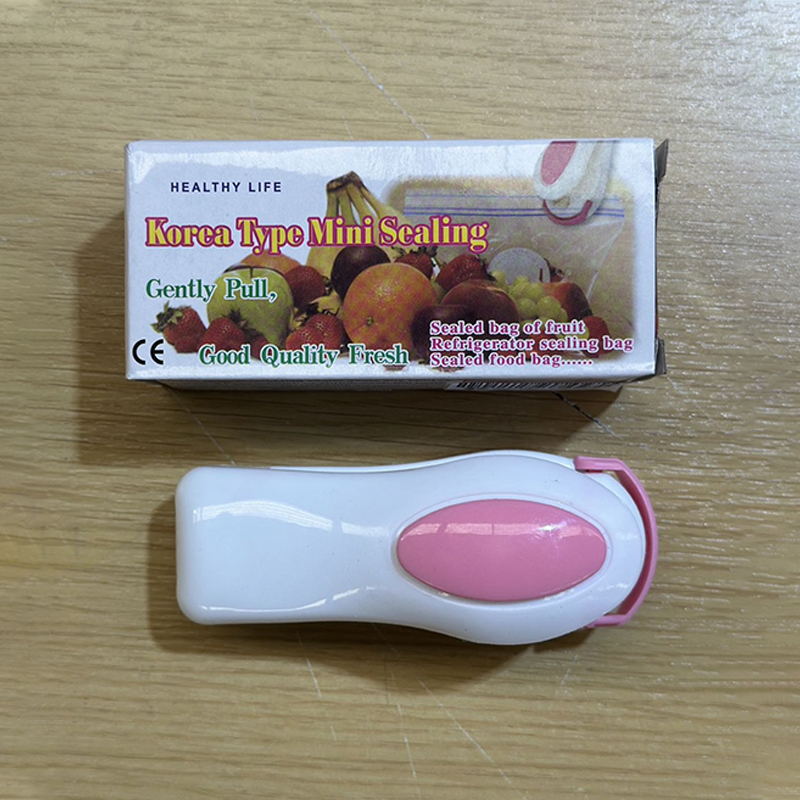 Mini Portable Bag Sealer Plastic Impulse Sealer Pink and White 10 cm - Random Colour