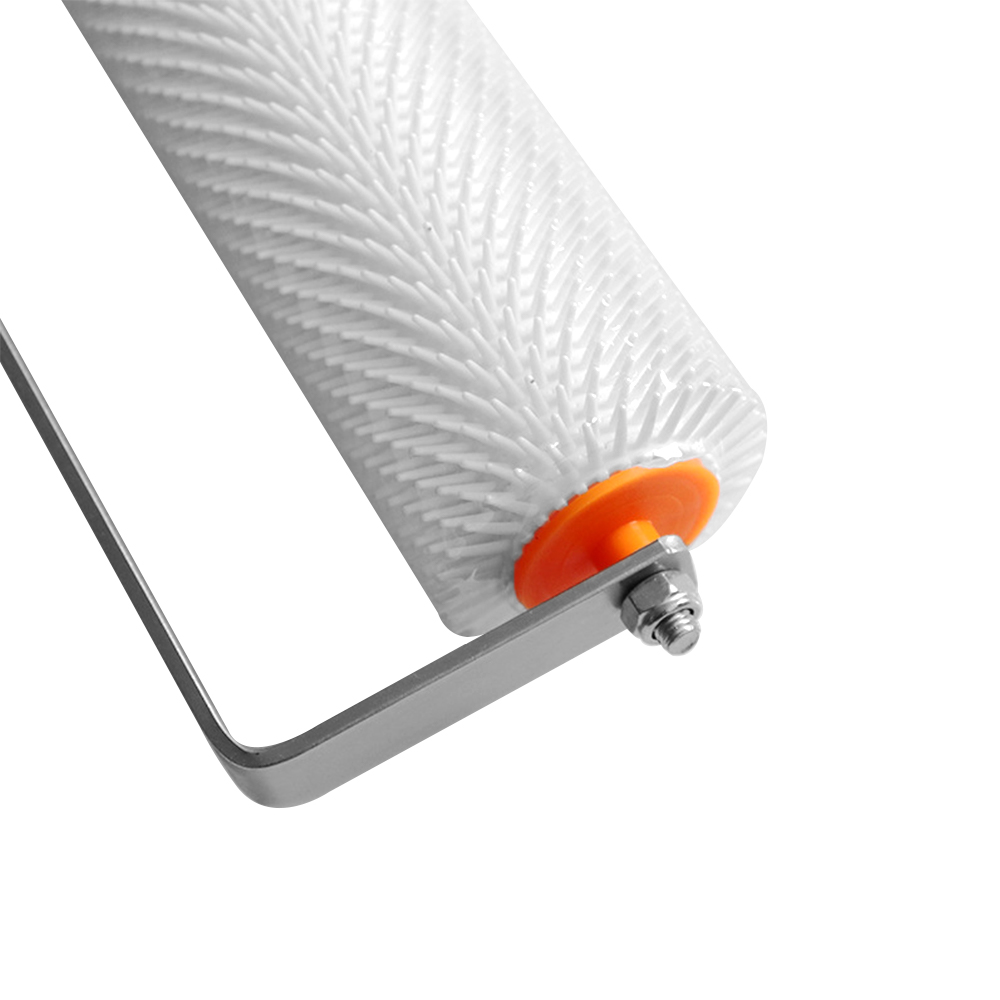 Spiked Roller with Removable Splash Guard Self Leveling Concrete Floor Leveling Tools